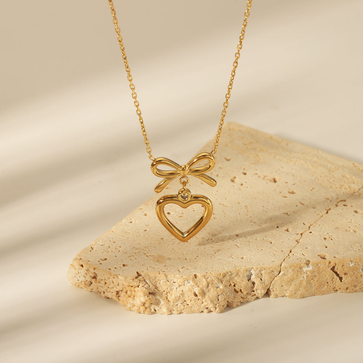304 Stainless Steel 14K Gold Plated Sweet Commute Heart Shape Bow Knot Earrings Necklace Jewelry Set