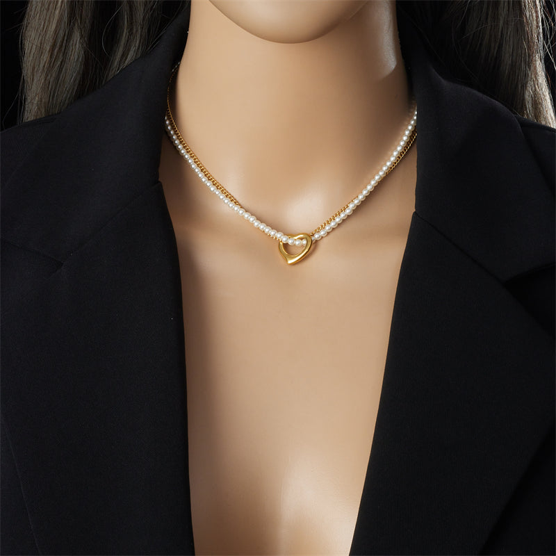 304 Stainless Steel 18K Gold Plated Vintage Style French Style Plating Heart Shape No Inlaid Pendant Necklace