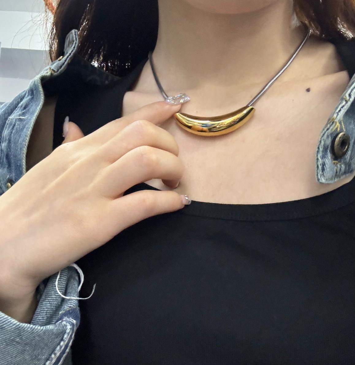 304 Stainless Steel Simple Style Classic Style Plating Solid Color Choker