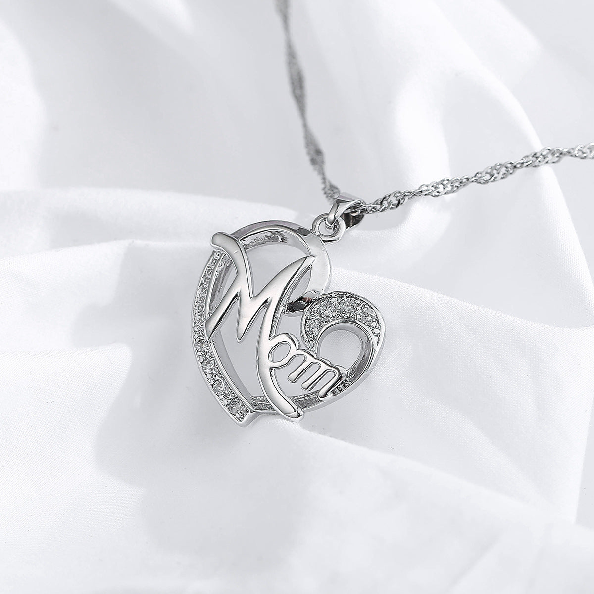 new fashion creative mother's day gift mom diamond necklace