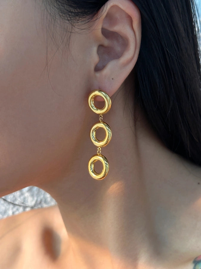 1 Pair Exaggerated Simple Style Commute Circle Solid Color Hollow Out 304 Stainless Steel 18K Gold Plated Drop Earrings