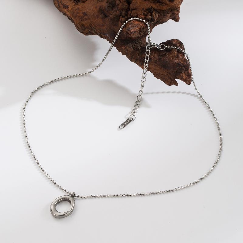 304 Stainless Steel 18K Gold Plated Simple Style Plating Solid Color Pendant Necklace
