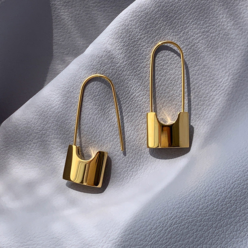 1 pair lady u shape plating titanium steel 18k gold plated earrings