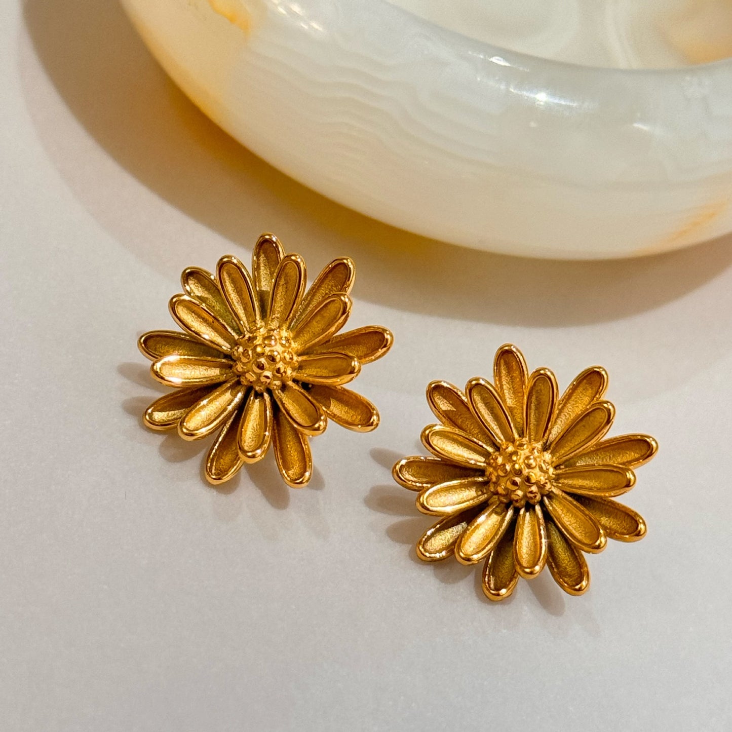 1 pair ig style sweet simple style flower plating titanium steel 18k gold plated ear studs