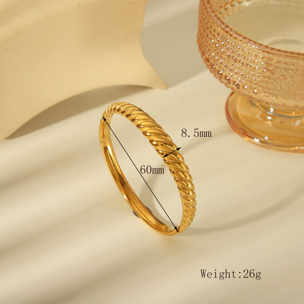 Retro Exaggerated Classic Style Solid Color 304 Stainless Steel 18K Gold Plated Bangle In Bulk