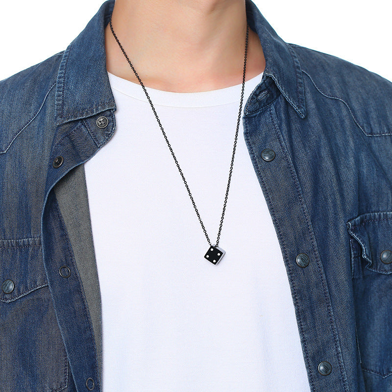simple style dice stainless steel plating pendant necklace