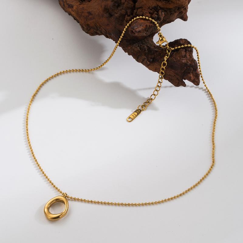 304 Stainless Steel 18K Gold Plated Simple Style Plating Solid Color Pendant Necklace