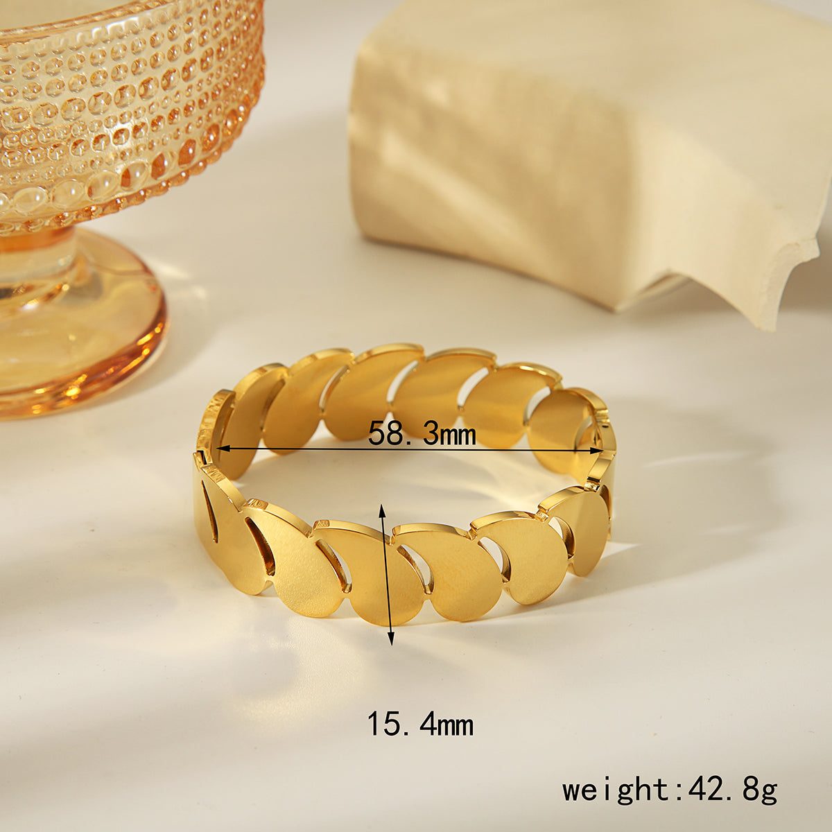 304 Stainless Steel 18K Gold Plated Vintage Style Formal Simple Style Plating Water Droplets Bangle