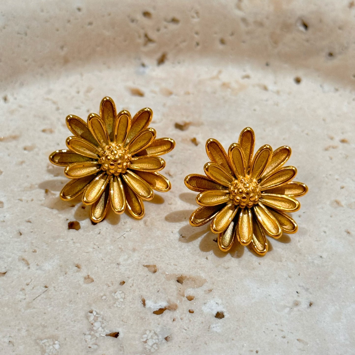 1 pair ig style sweet simple style flower plating titanium steel 18k gold plated ear studs